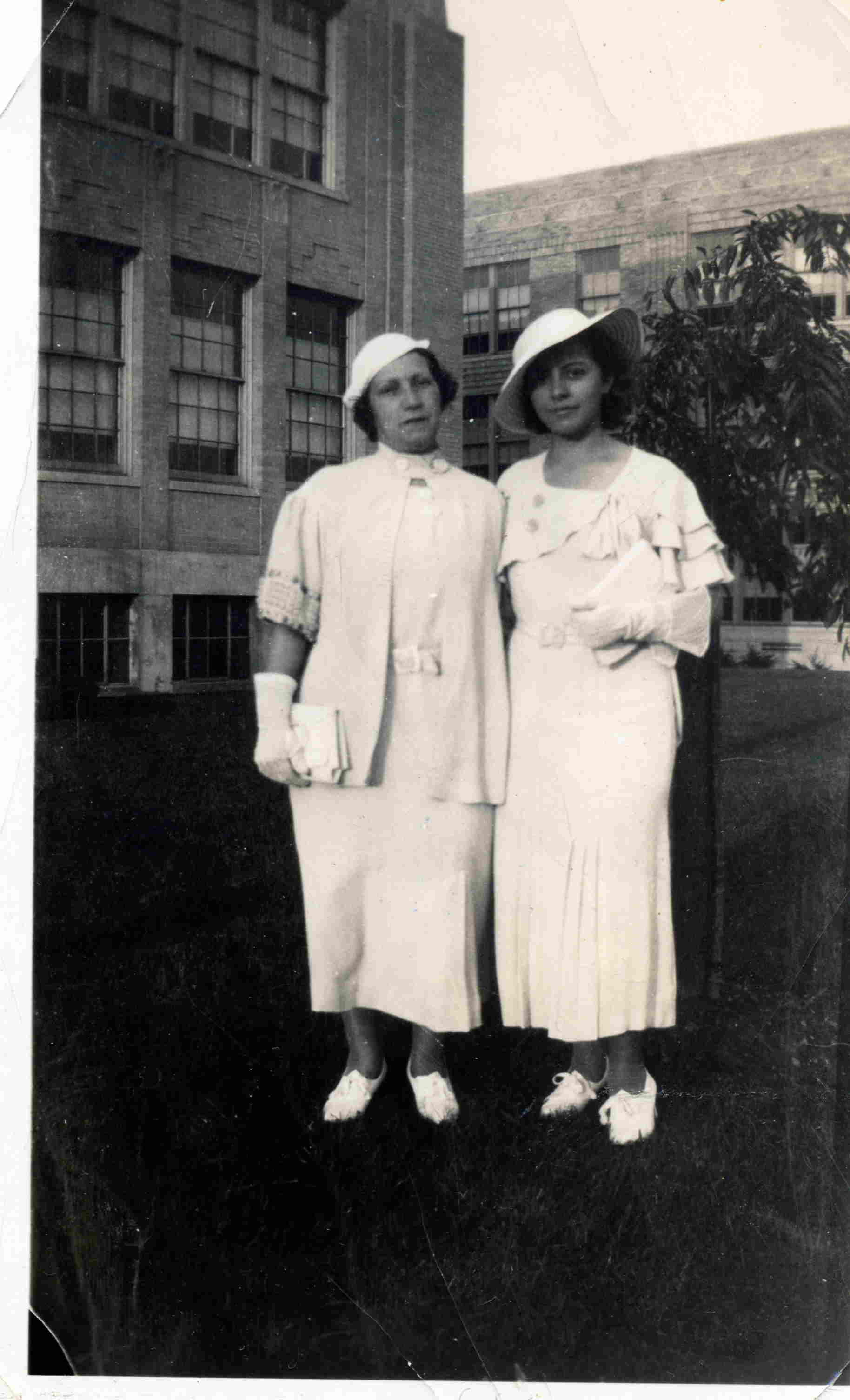 Pauline and Ruthie Balgley abt1938 Pauline and Ruthie Balgley abt1938